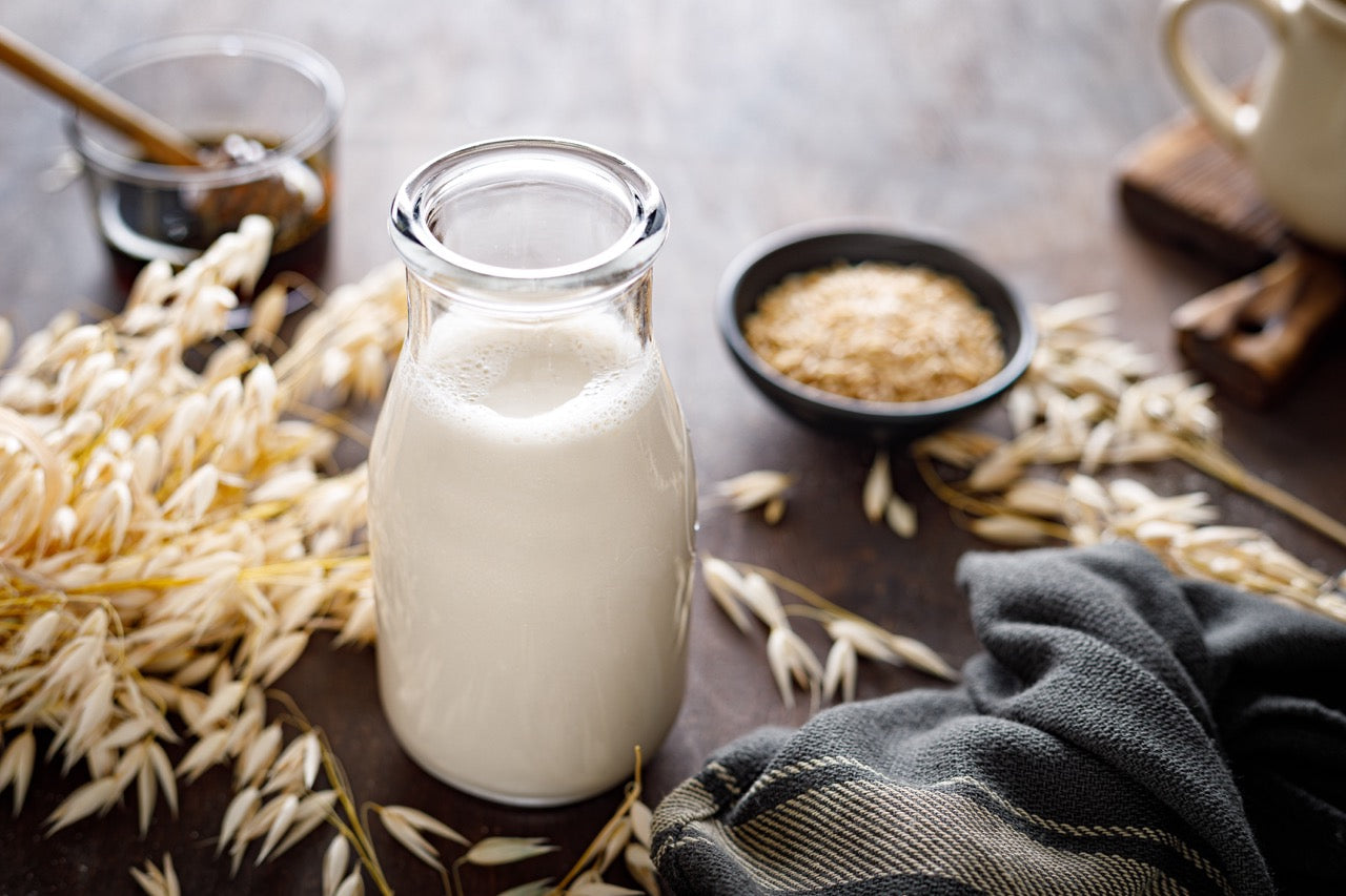 Milch aus Hafer mit Haferähren