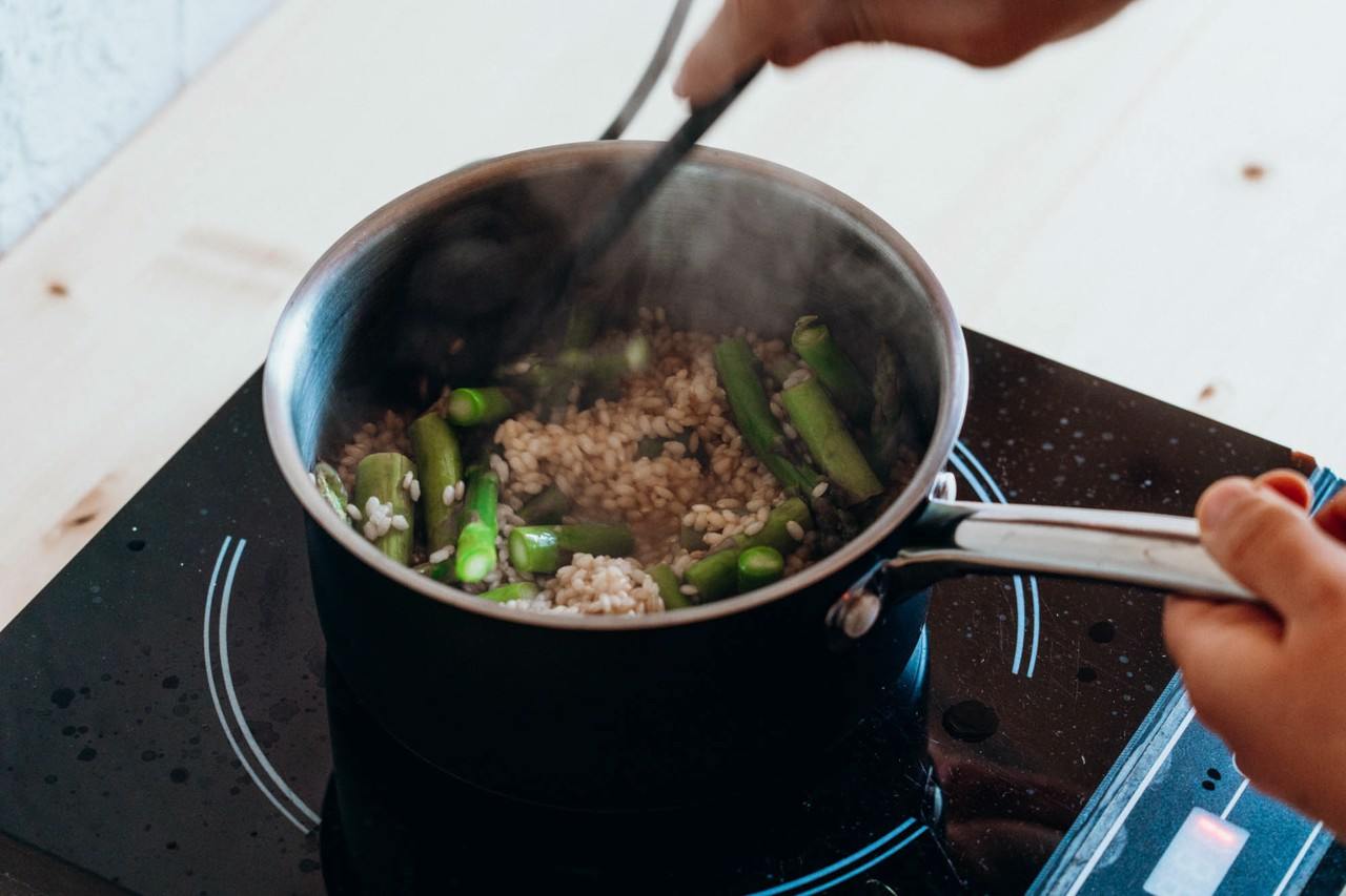 Gekeimter Reis für ein leckeres Spargel-Risotto