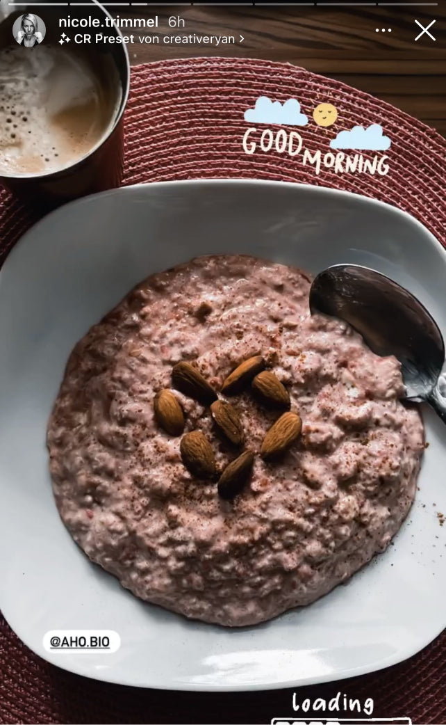 UGC AHO Sprossen Porridge Bowl Mandeln 'Good morning'
