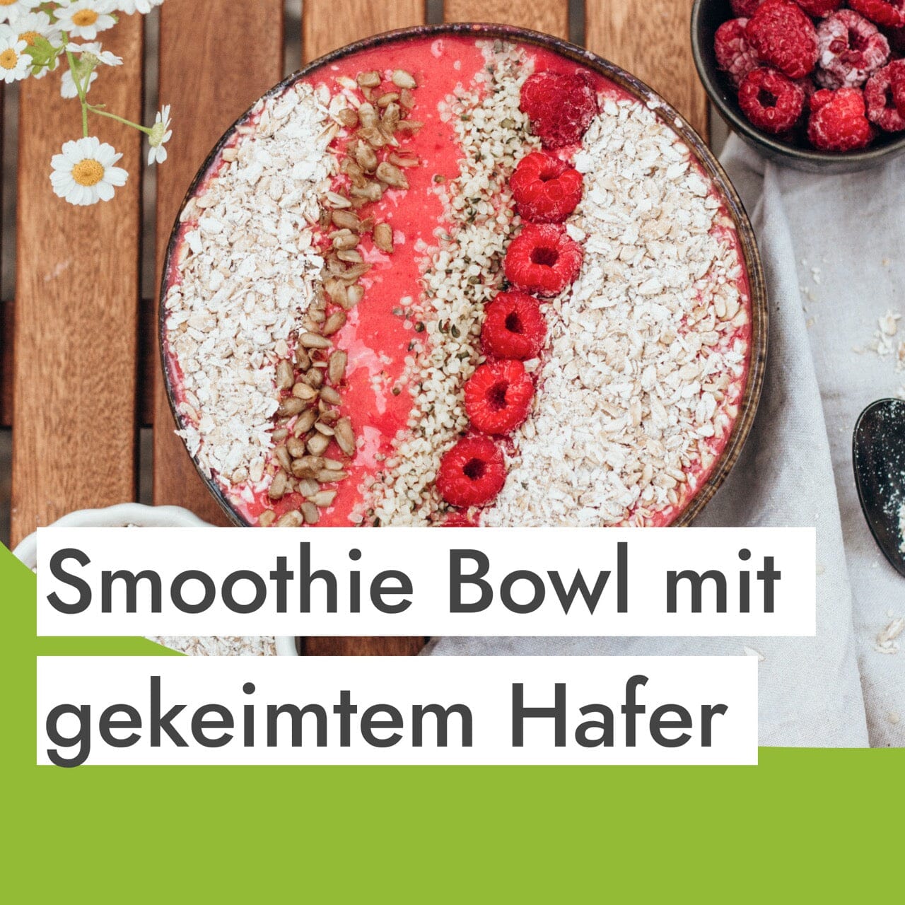 Vegane Himbeer Smoothie Bowl mit gekeimten Haferflocken