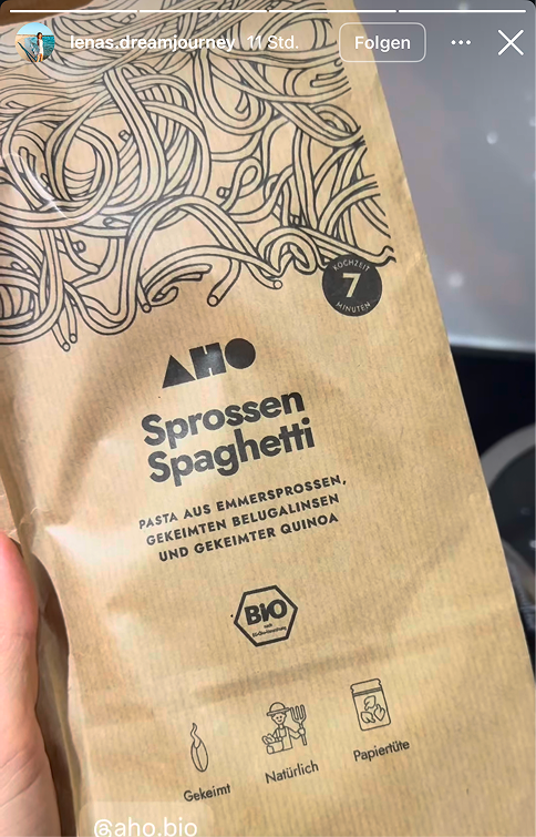 UGC AHO Spaghetti Tuete in Hand