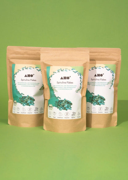 AHO Spirulina Flakes Raw Vegan Granola AHO.BIO GmbH 300g (3 Tüten) 
