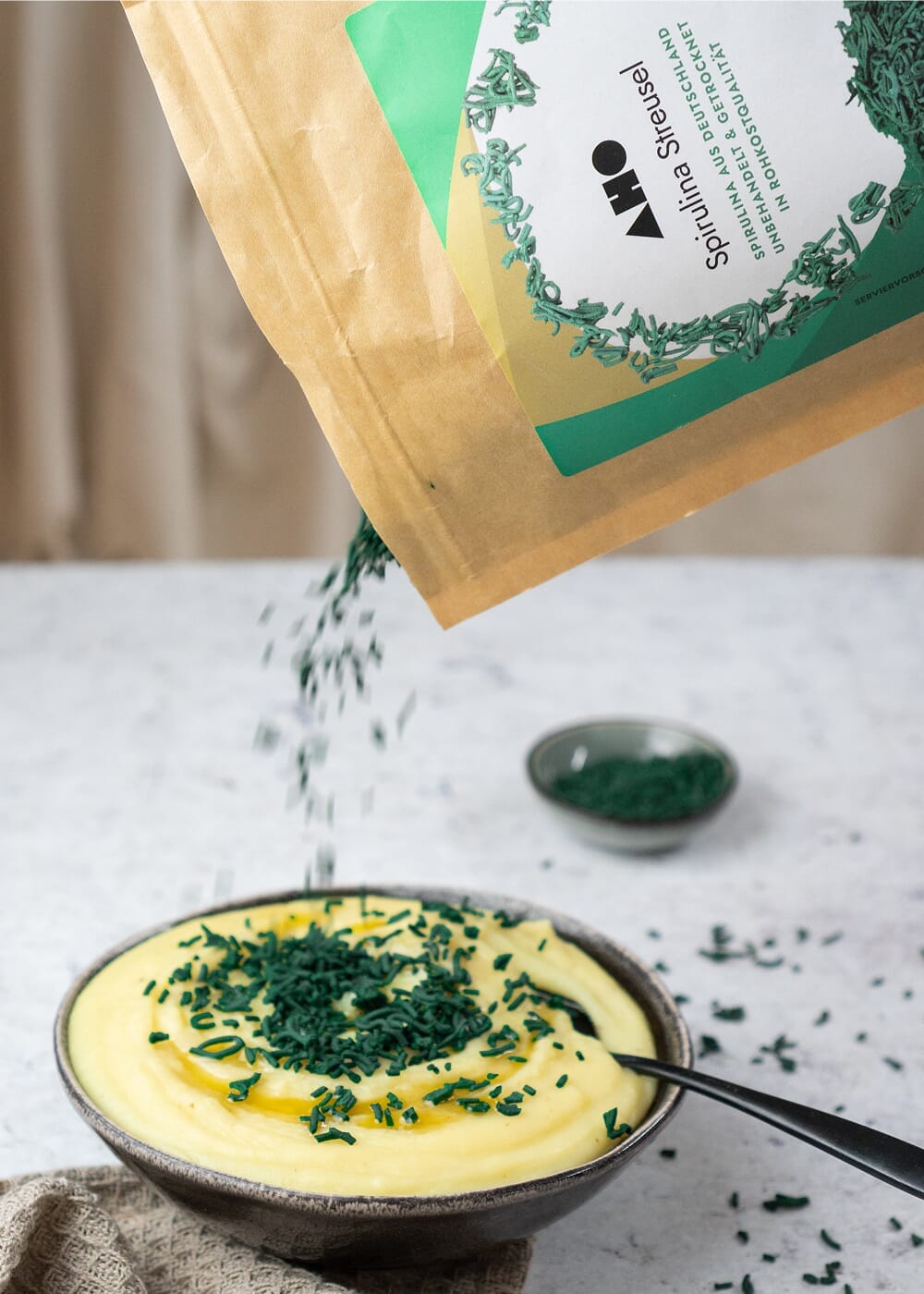 AHO Spirulina Streusel Raw Vegan Granola AHO.BIO GmbH 